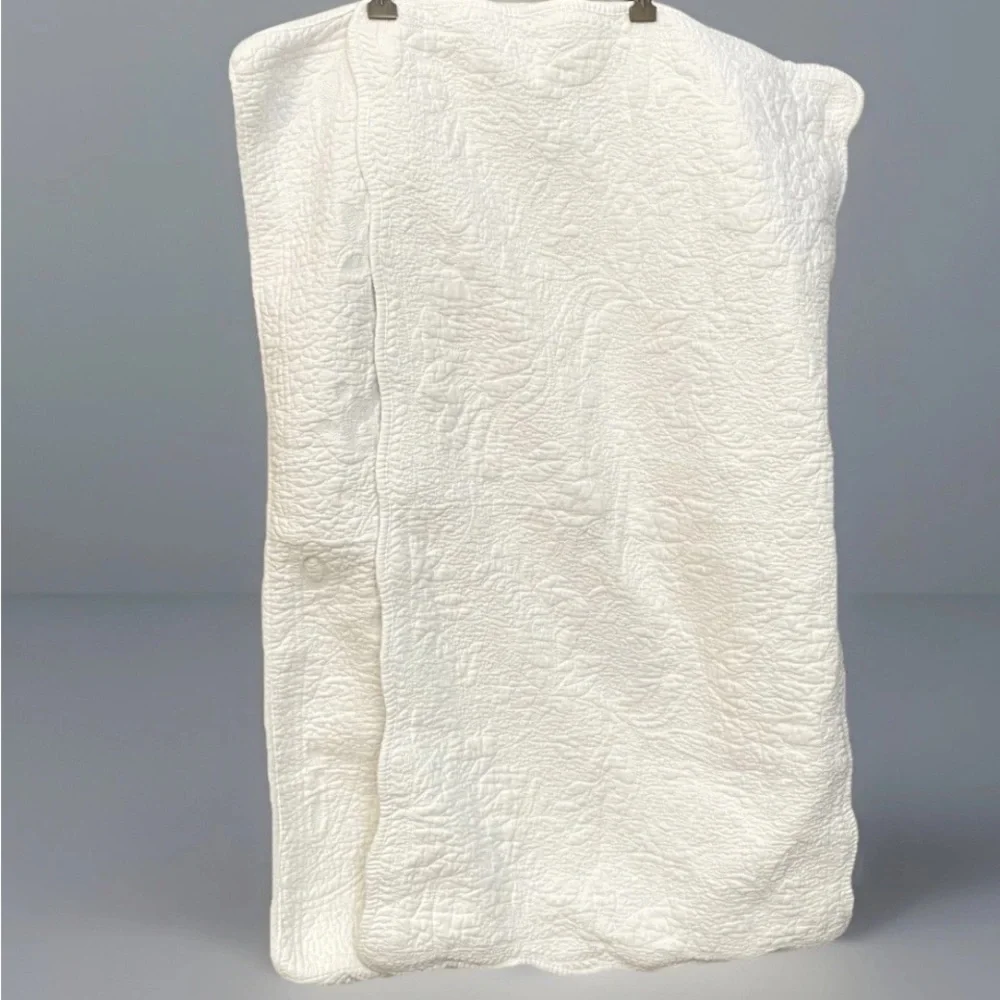 King Pillow Shams White Quilted 100% Cotton  - Pair
